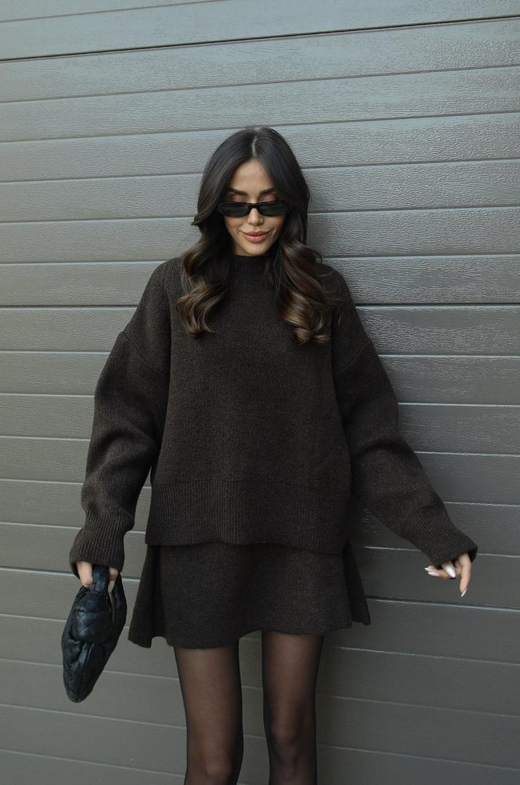 Trisha | Knitted Set with Oversized Sweater & Skirt