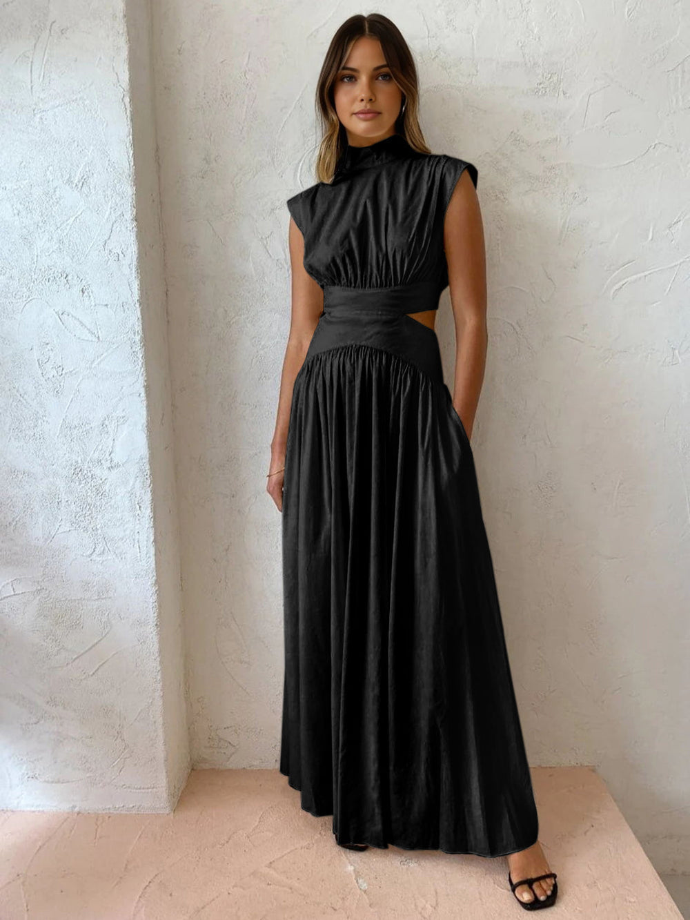 Yamilet | Maxi Dress with Cut-Out Waist